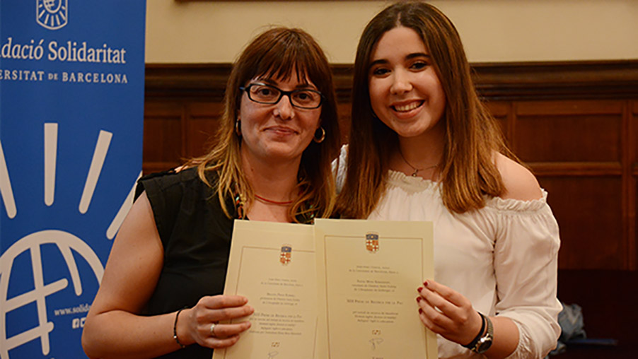 Un treball sobre el dret a l’educació en camps de refugiats de Jordània obté el XIII Premi de Recerca per a la Pau de la UB