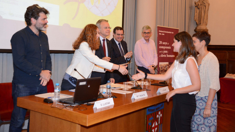 Jana Alonso, de l’Institut Manuel de Cabanyes, guardonada amb el Premi de recerca per a la Pau del Garraf