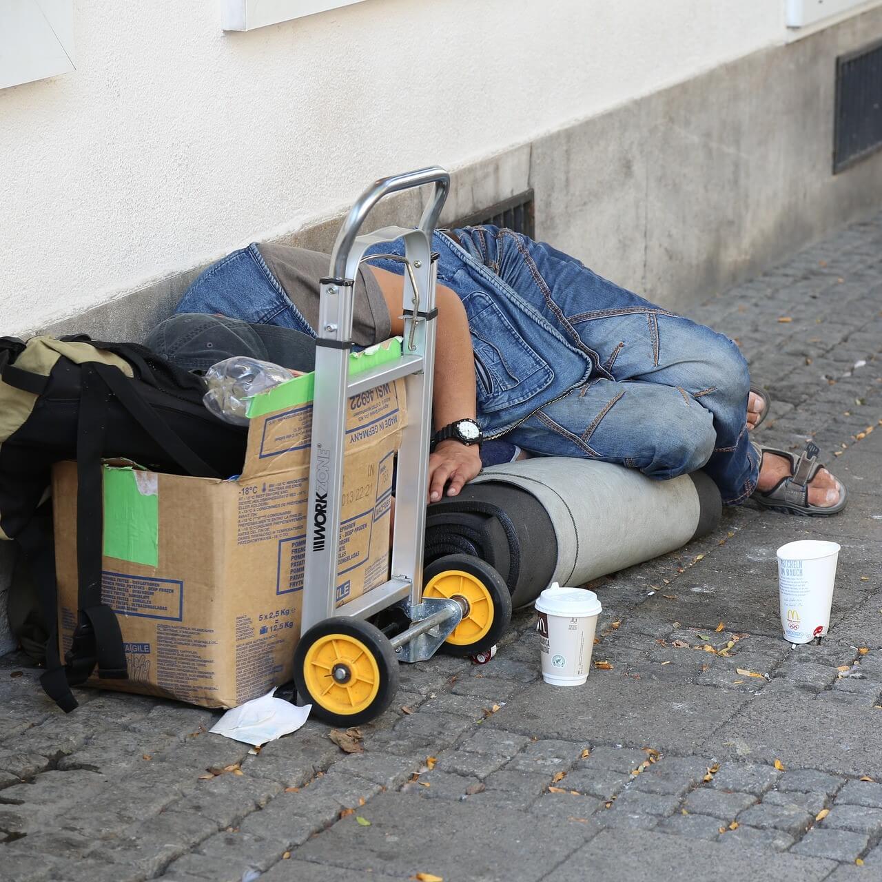 Acompanya persones en situació de sense llar